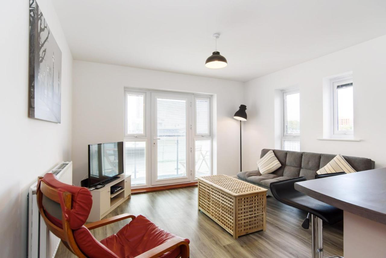 Raphael Retreat Apartamento Newport  Exterior foto
